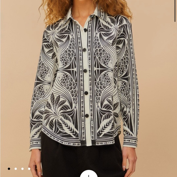 Farm Rio Off-White Monochrome Elegance Scarf Shirt - Picture 1 of 6